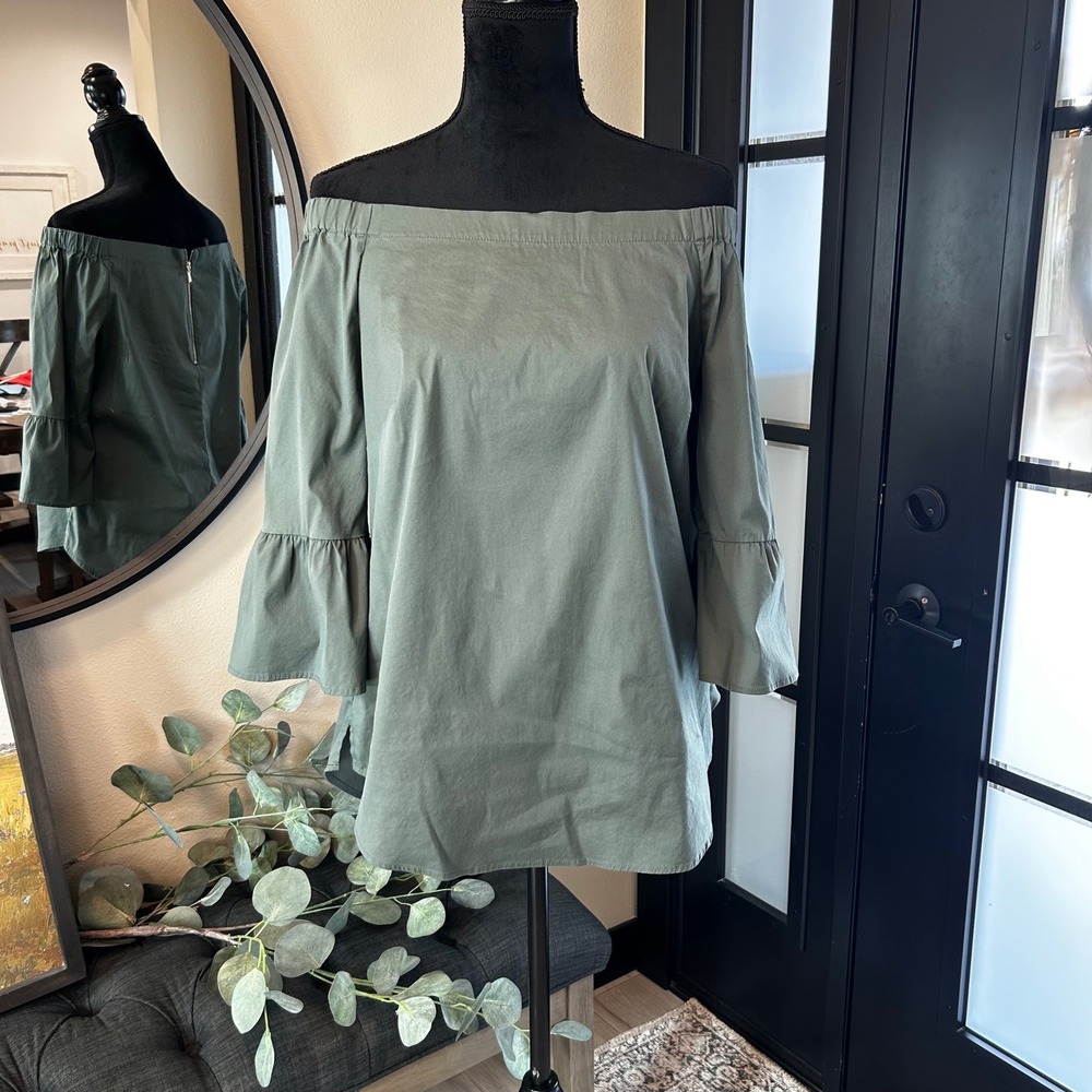 White House Black Market Off Shoulder Ruffle Bell Sleeve Blouse Green M